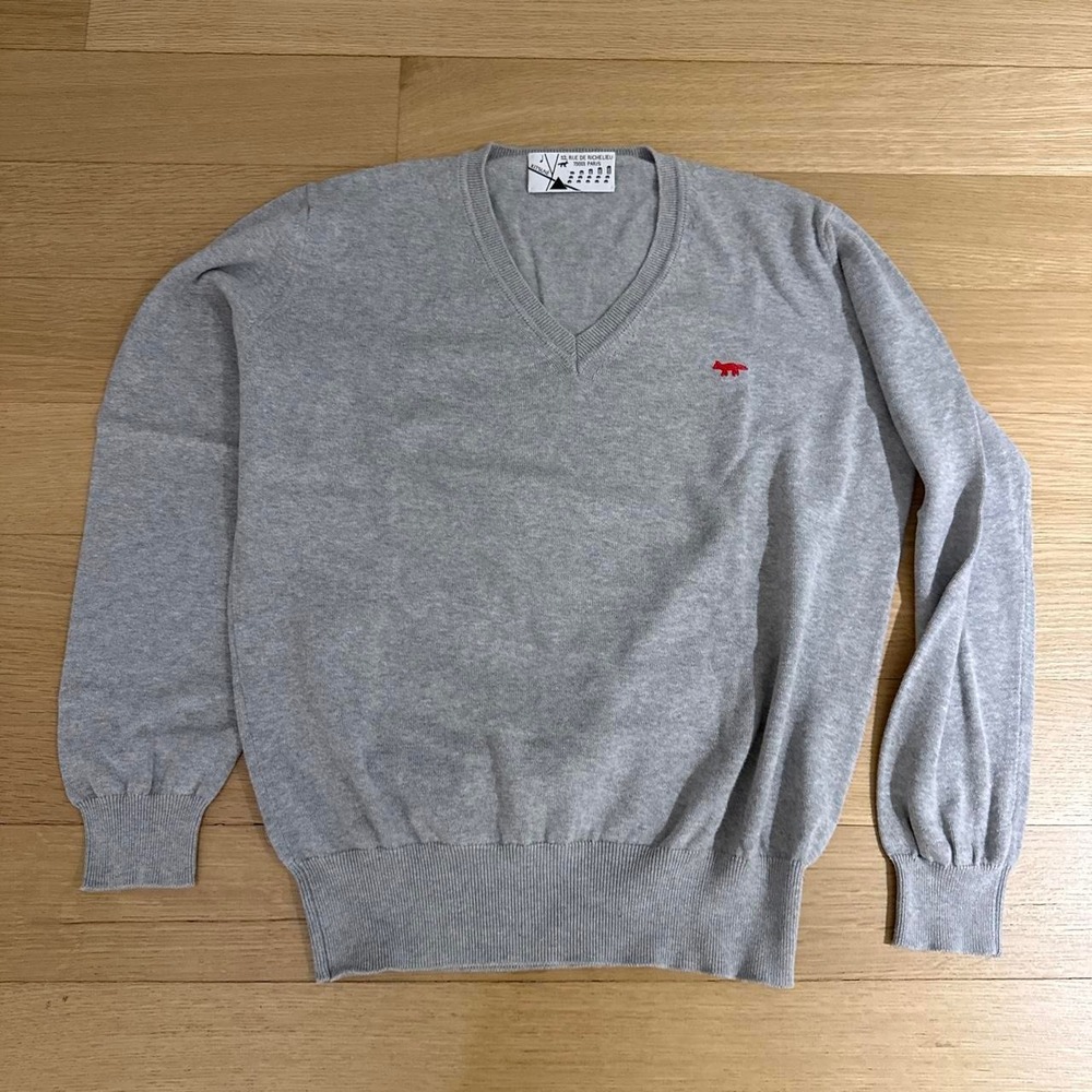 Maison Kitsune Gray V-neck cotton sweater